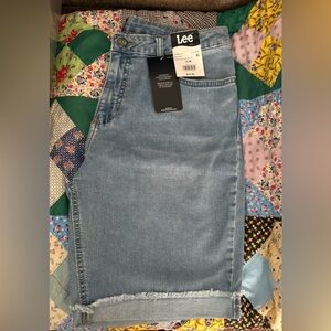 LEE Bermuda shorts